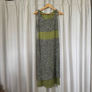 Green sequin silk cocktail gown • Size: S